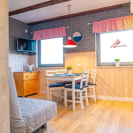 Letniskowe Sloneczne Wzgorze Lodge *